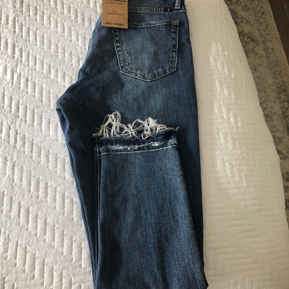 Lucky Brand Denim - Brand new Lucky Brand pants size 28/8.